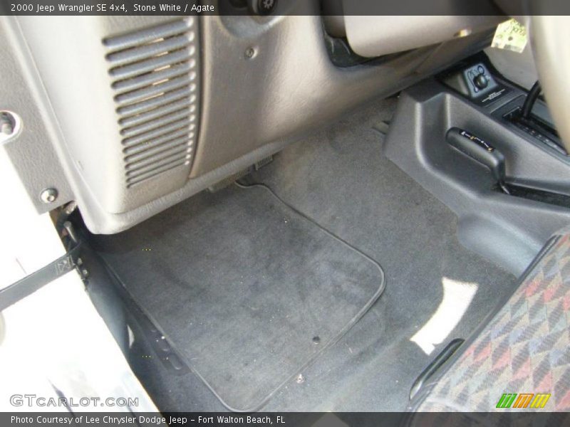 Stone White / Agate 2000 Jeep Wrangler SE 4x4