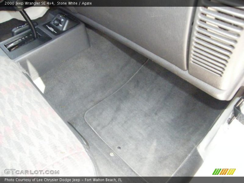 Stone White / Agate 2000 Jeep Wrangler SE 4x4