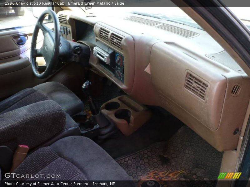 Emerald Green Metallic / Beige 1996 Chevrolet S10 Regular Cab