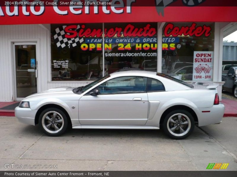 Silver Metallic / Dark Charcoal 2004 Ford Mustang GT Coupe