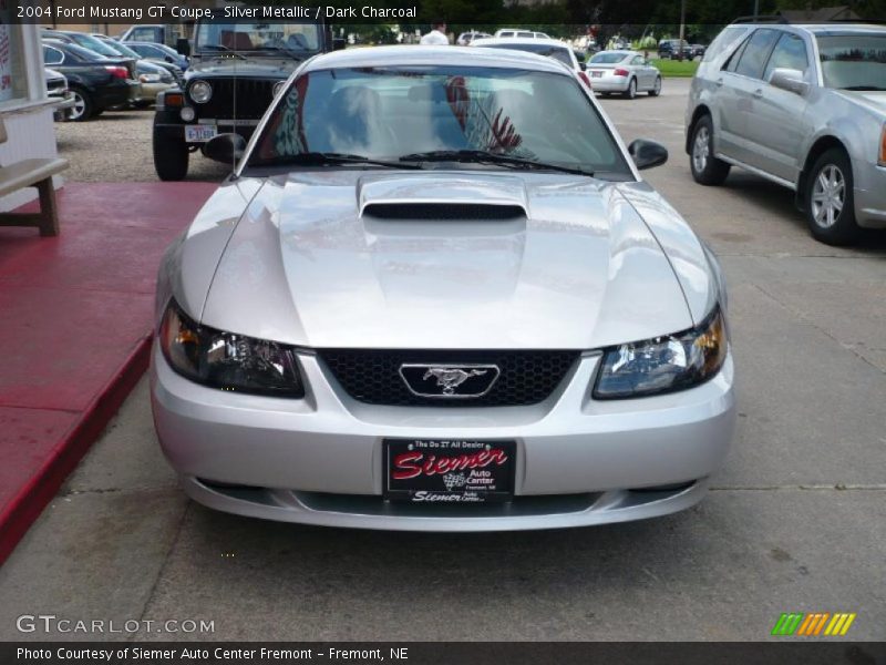 Silver Metallic / Dark Charcoal 2004 Ford Mustang GT Coupe