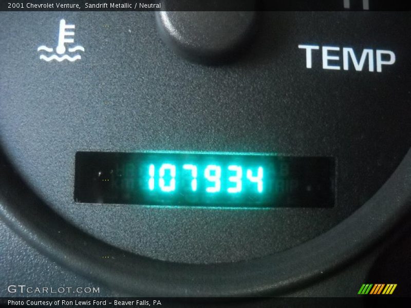 Sandrift Metallic / Neutral 2001 Chevrolet Venture