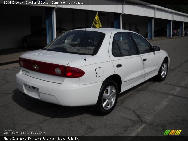 Summit White / Neutral 2004 Chevrolet Cavalier LS Sedan