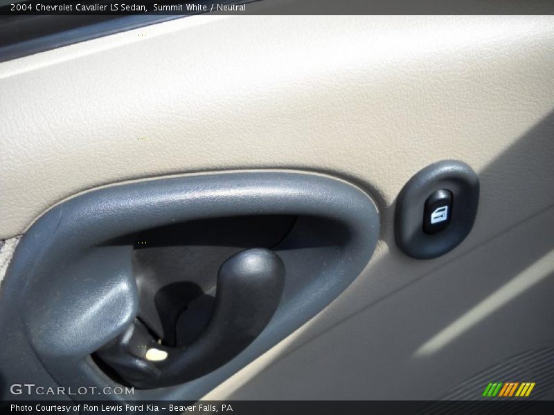 Summit White / Neutral 2004 Chevrolet Cavalier LS Sedan