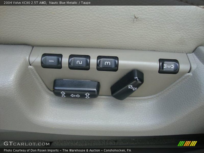 Nautic Blue Metallic / Taupe 2004 Volvo XC90 2.5T AWD