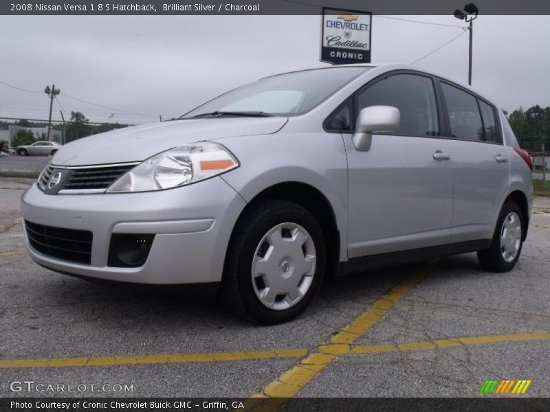 Brilliant Silver / Charcoal 2008 Nissan Versa 1.8 S Hatchback