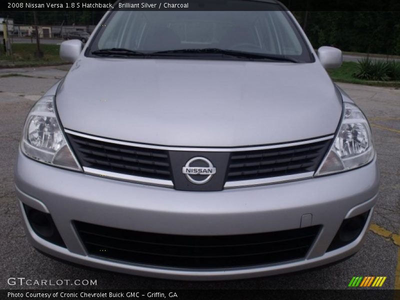 Brilliant Silver / Charcoal 2008 Nissan Versa 1.8 S Hatchback