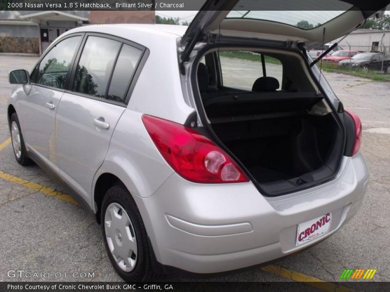 Brilliant Silver / Charcoal 2008 Nissan Versa 1.8 S Hatchback