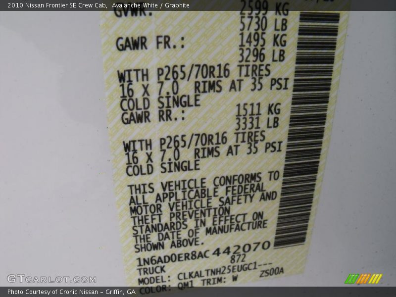 Avalanche White / Graphite 2010 Nissan Frontier SE Crew Cab