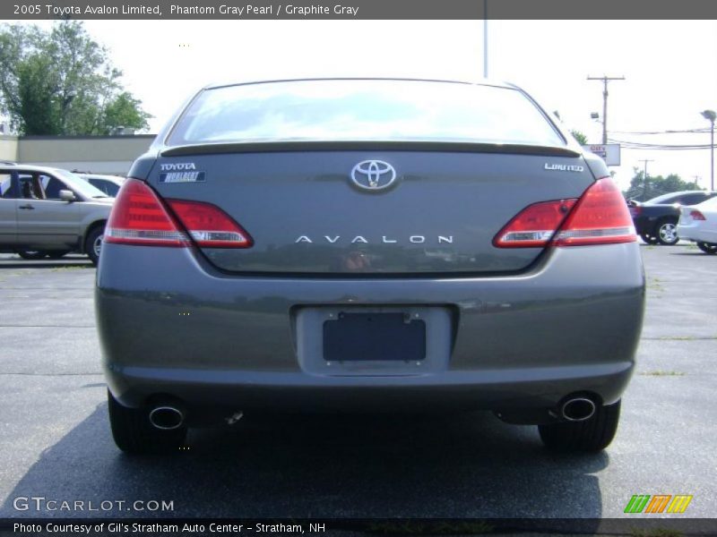 Phantom Gray Pearl / Graphite Gray 2005 Toyota Avalon Limited