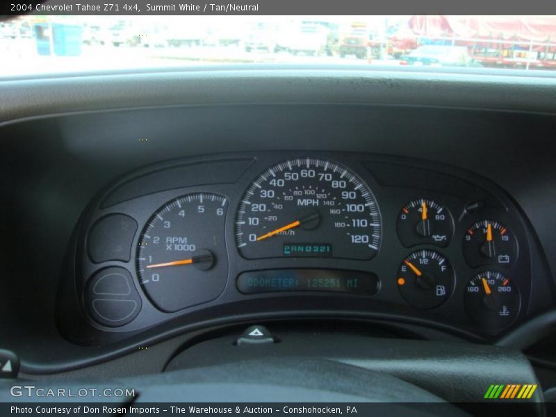 Summit White / Tan/Neutral 2004 Chevrolet Tahoe Z71 4x4