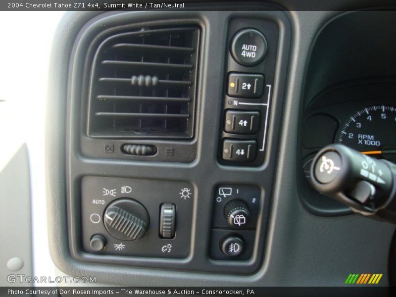 Summit White / Tan/Neutral 2004 Chevrolet Tahoe Z71 4x4
