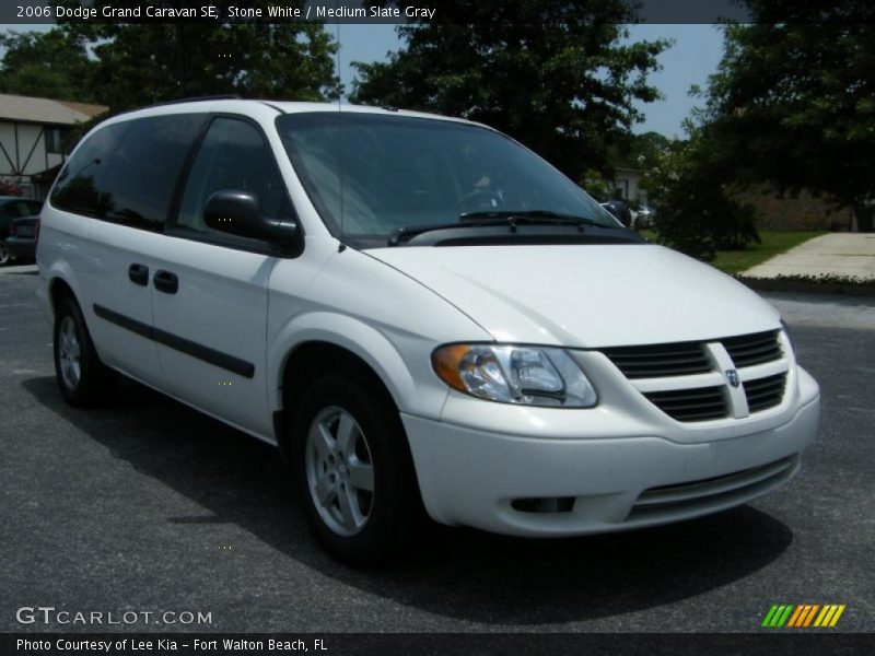 Stone White / Medium Slate Gray 2006 Dodge Grand Caravan SE