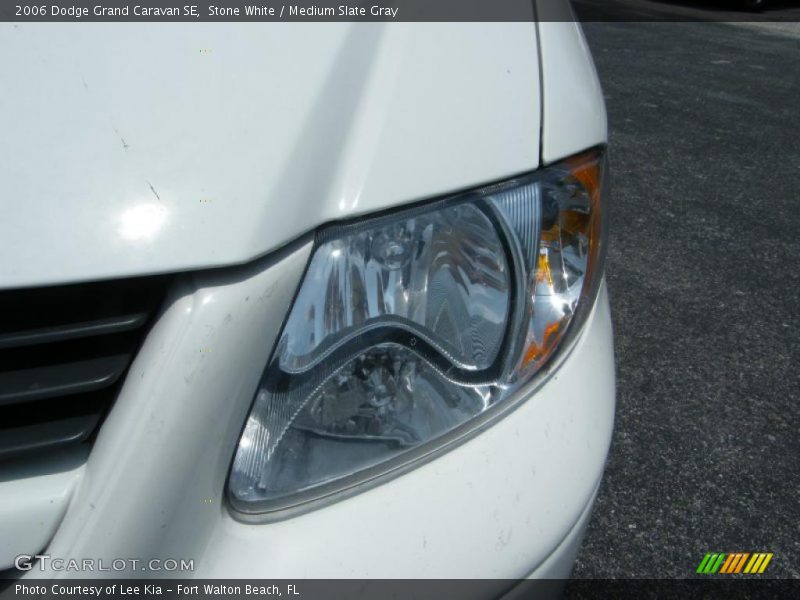 Stone White / Medium Slate Gray 2006 Dodge Grand Caravan SE