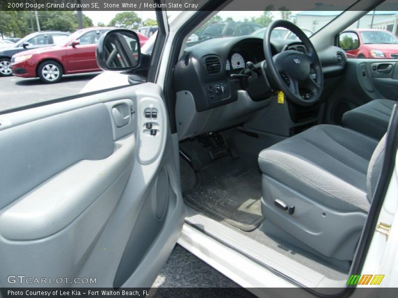 Stone White / Medium Slate Gray 2006 Dodge Grand Caravan SE