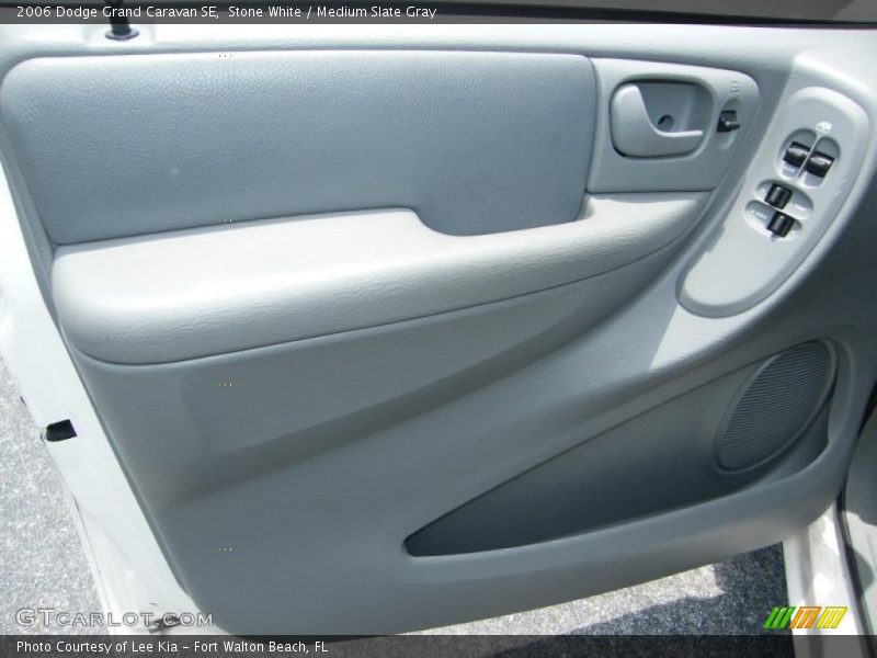 Stone White / Medium Slate Gray 2006 Dodge Grand Caravan SE