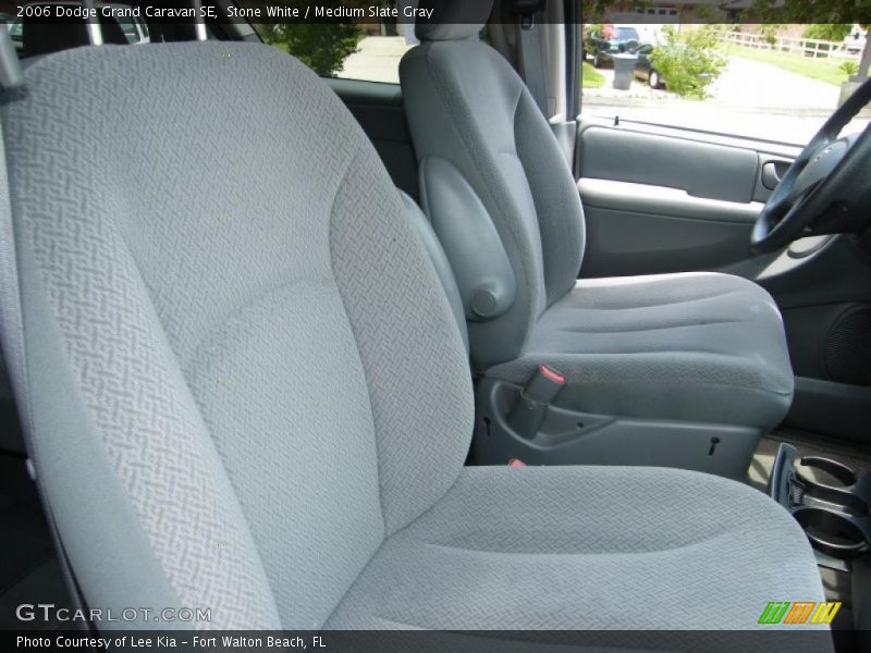 Stone White / Medium Slate Gray 2006 Dodge Grand Caravan SE