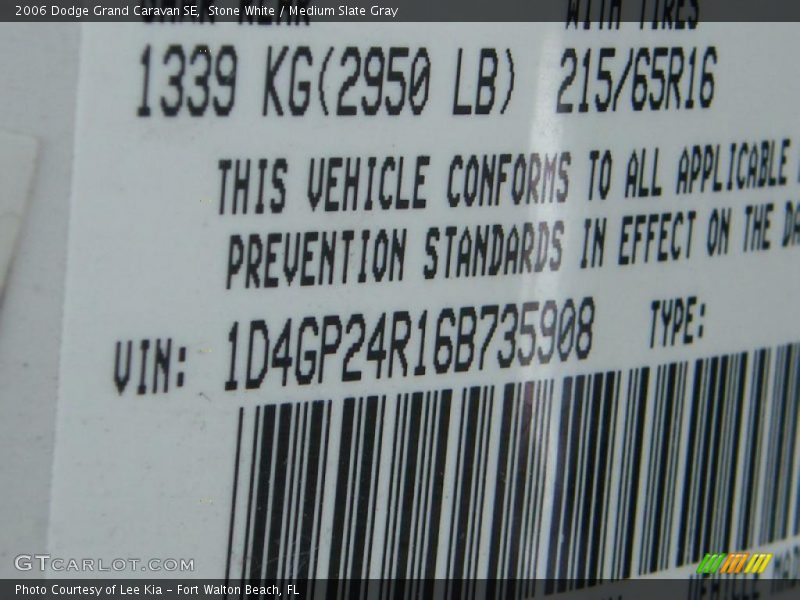 Stone White / Medium Slate Gray 2006 Dodge Grand Caravan SE