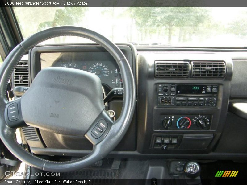 Black / Agate 2000 Jeep Wrangler Sport 4x4