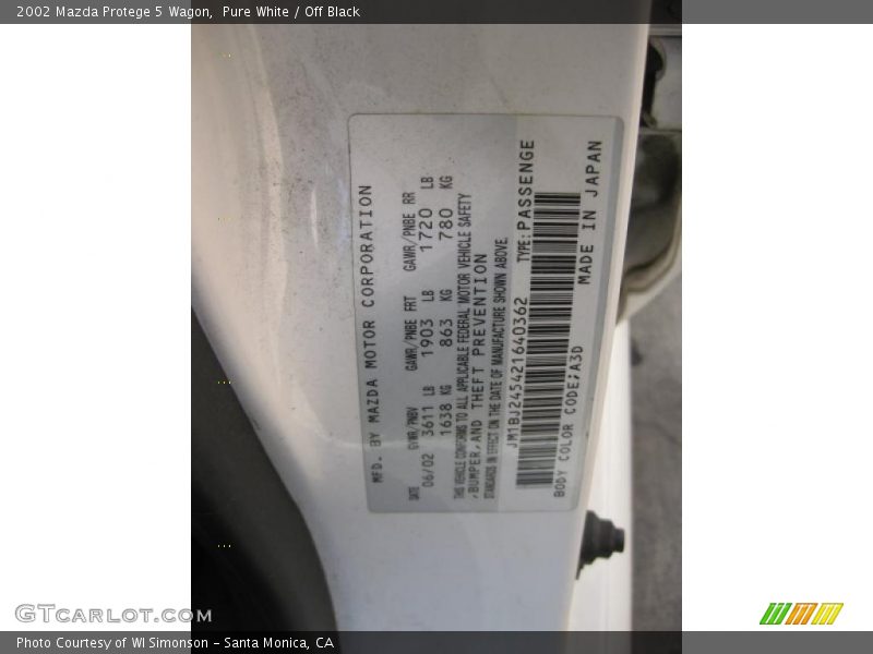 Pure White / Off Black 2002 Mazda Protege 5 Wagon