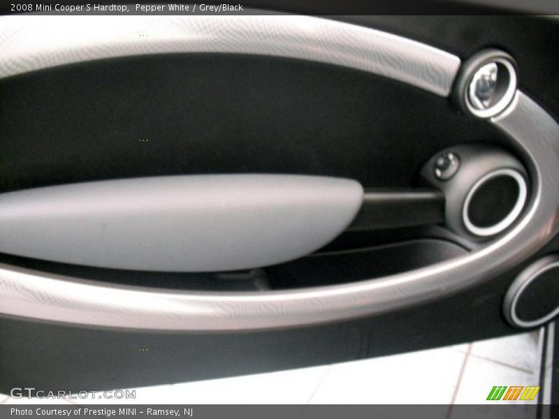 Pepper White / Grey/Black 2008 Mini Cooper S Hardtop