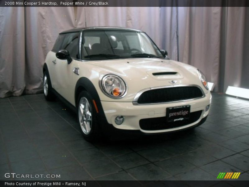 Pepper White / Grey/Black 2008 Mini Cooper S Hardtop