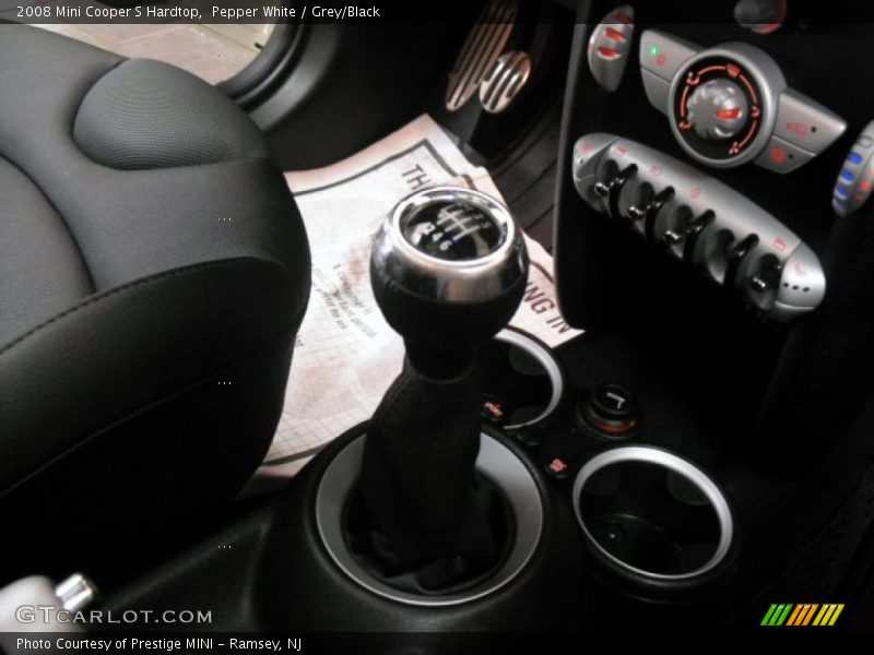 Pepper White / Grey/Black 2008 Mini Cooper S Hardtop