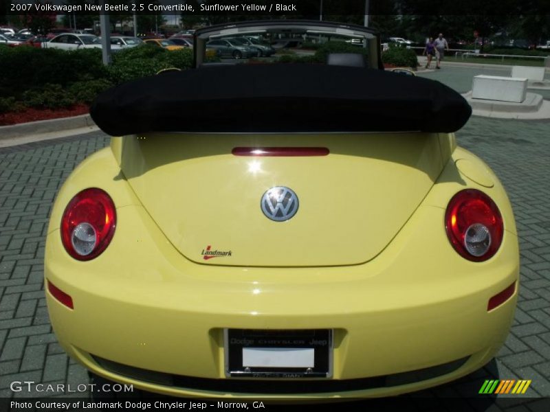 Sunflower Yellow / Black 2007 Volkswagen New Beetle 2.5 Convertible
