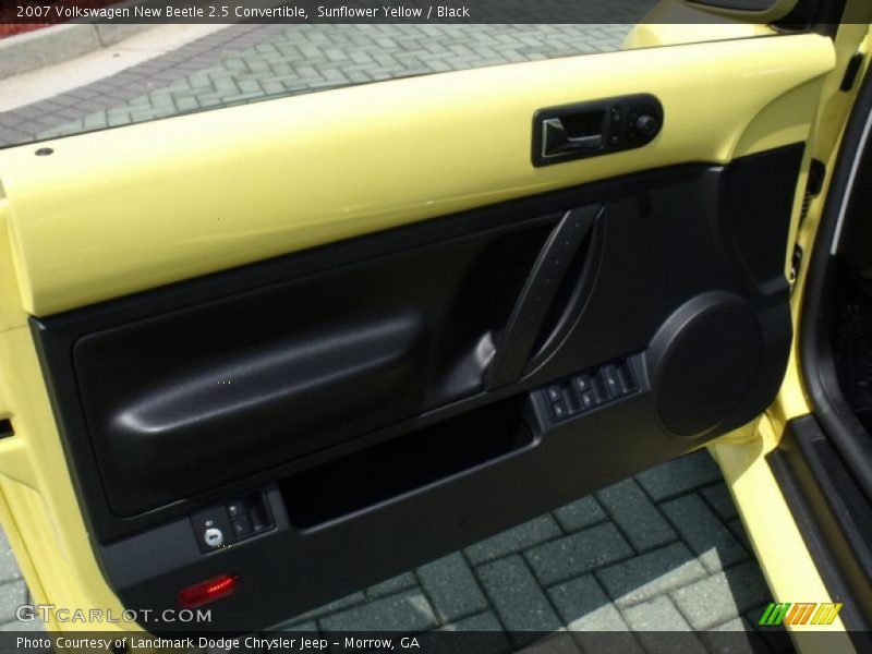 Sunflower Yellow / Black 2007 Volkswagen New Beetle 2.5 Convertible