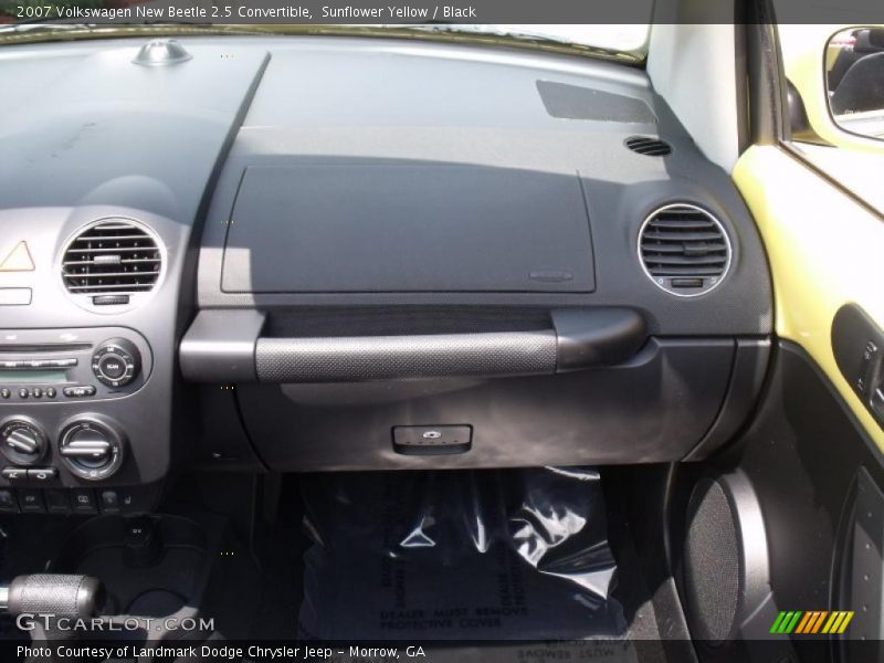 Sunflower Yellow / Black 2007 Volkswagen New Beetle 2.5 Convertible