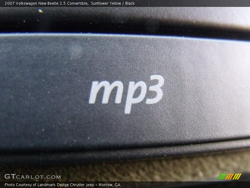 Sunflower Yellow / Black 2007 Volkswagen New Beetle 2.5 Convertible