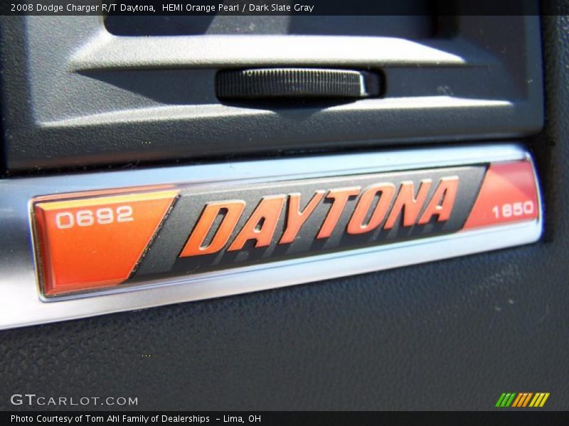 HEMI Orange Pearl / Dark Slate Gray 2008 Dodge Charger R/T Daytona