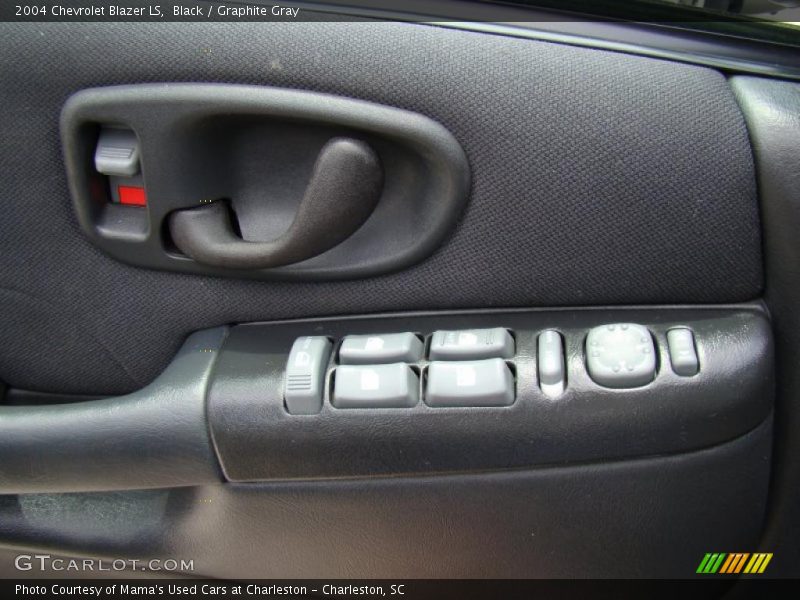 Black / Graphite Gray 2004 Chevrolet Blazer LS