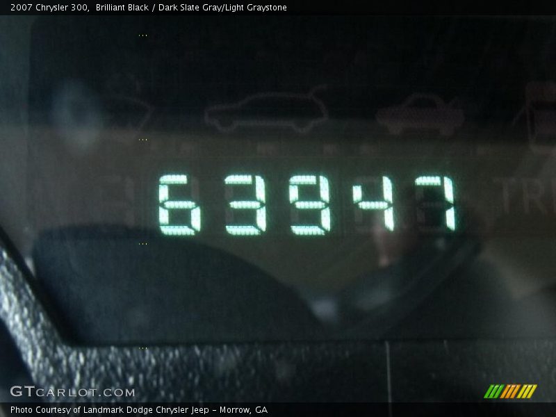 Brilliant Black / Dark Slate Gray/Light Graystone 2007 Chrysler 300