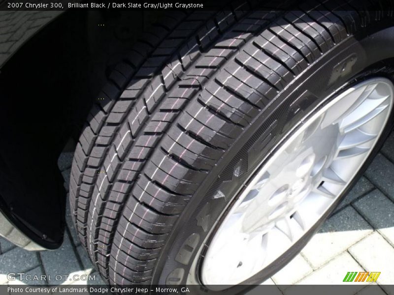 Brilliant Black / Dark Slate Gray/Light Graystone 2007 Chrysler 300