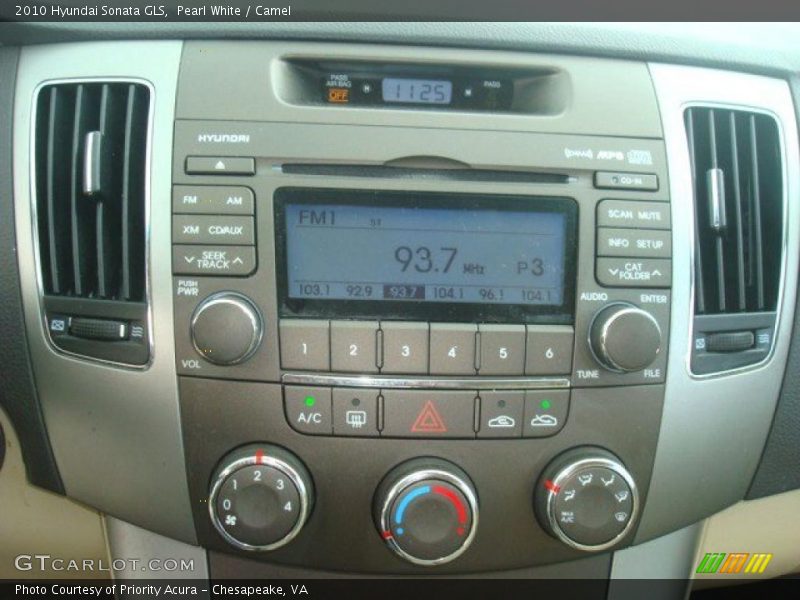 Pearl White / Camel 2010 Hyundai Sonata GLS