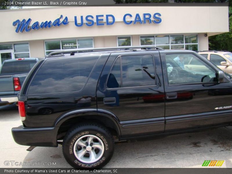Black / Graphite Gray 2004 Chevrolet Blazer LS