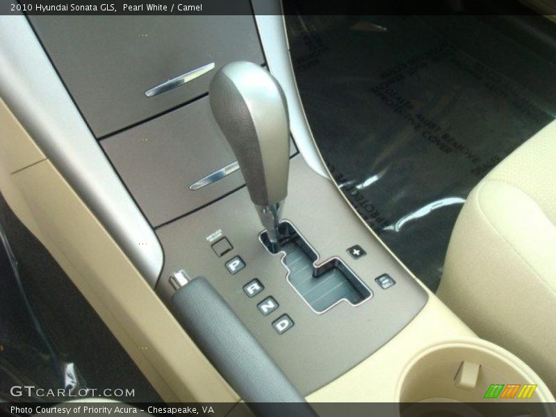 Pearl White / Camel 2010 Hyundai Sonata GLS