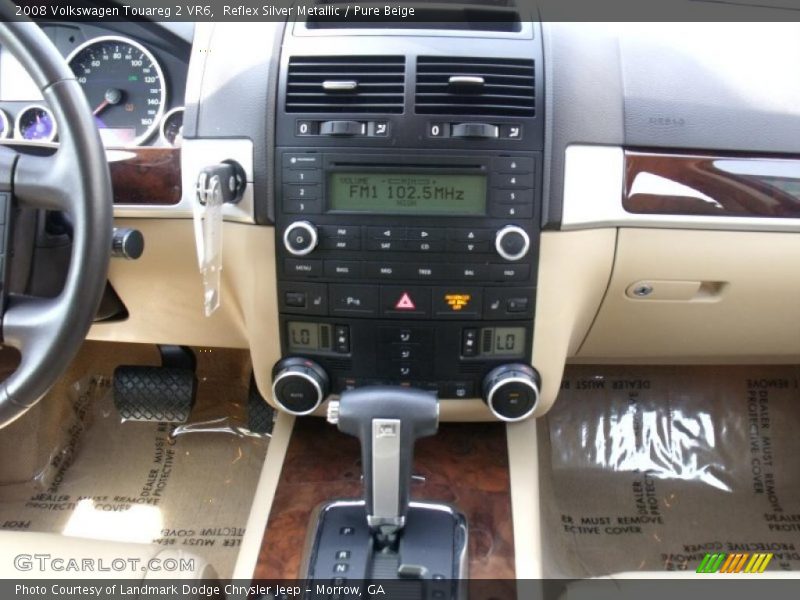 Reflex Silver Metallic / Pure Beige 2008 Volkswagen Touareg 2 VR6