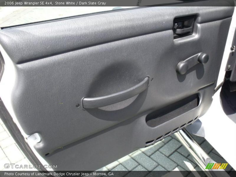 Stone White / Dark Slate Gray 2006 Jeep Wrangler SE 4x4