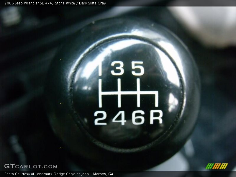 Stone White / Dark Slate Gray 2006 Jeep Wrangler SE 4x4