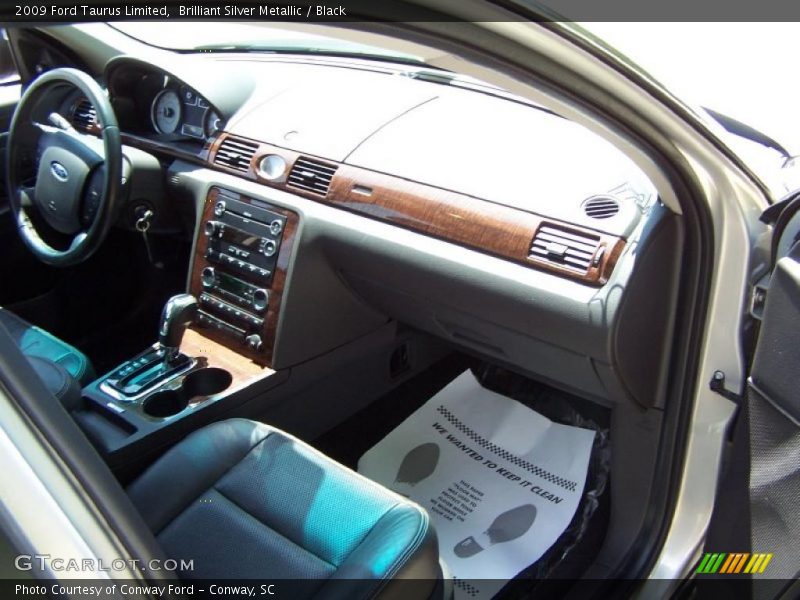 Brilliant Silver Metallic / Black 2009 Ford Taurus Limited