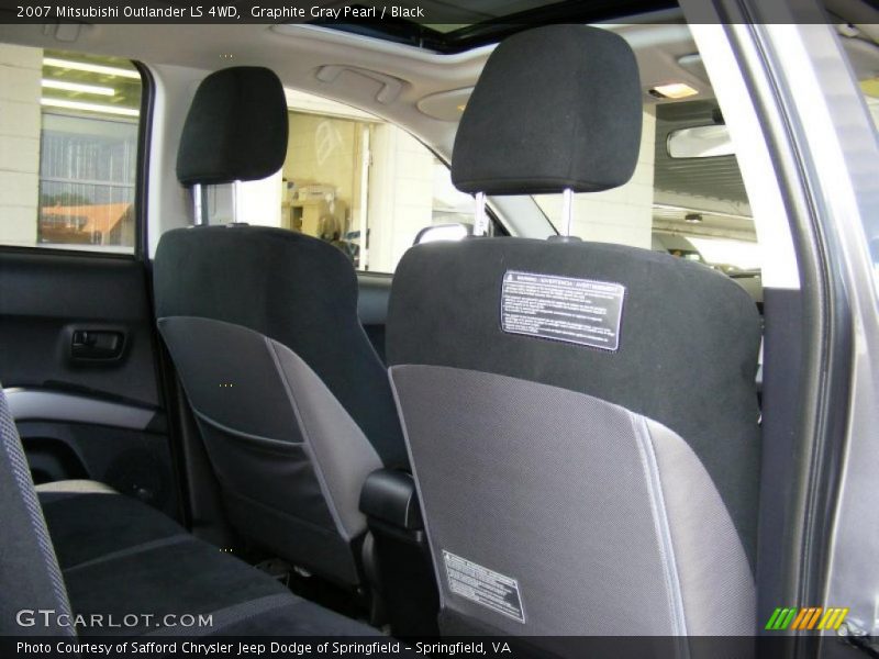 Graphite Gray Pearl / Black 2007 Mitsubishi Outlander LS 4WD