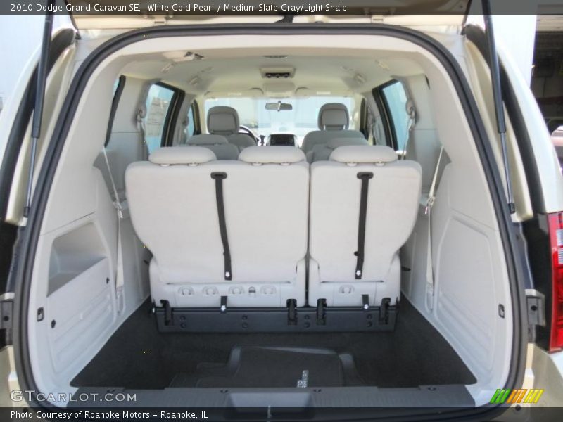 White Gold Pearl / Medium Slate Gray/Light Shale 2010 Dodge Grand Caravan SE