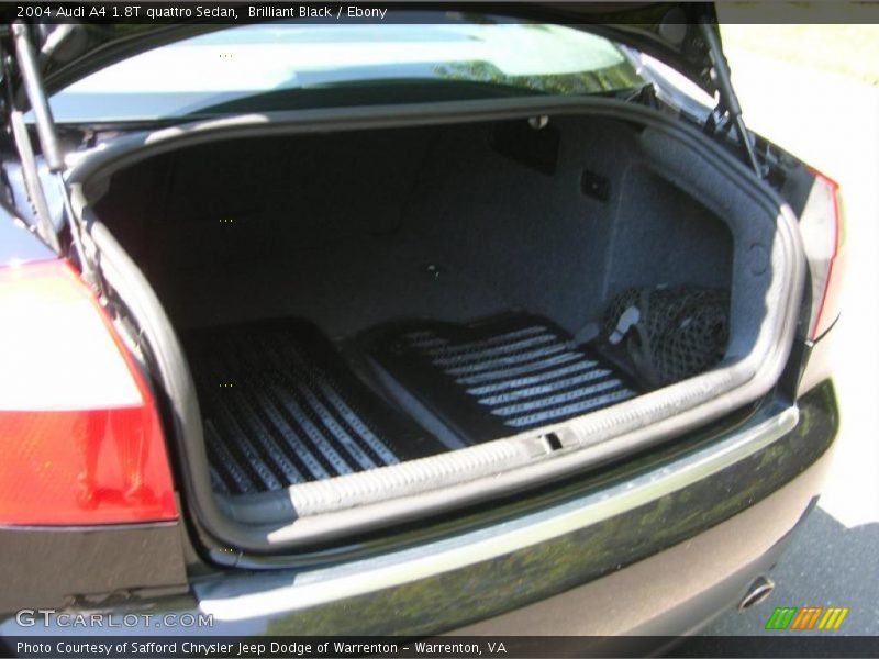 Brilliant Black / Ebony 2004 Audi A4 1.8T quattro Sedan
