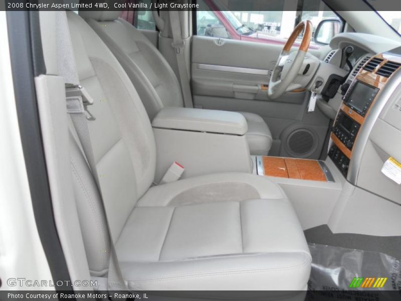 Cool Vanilla / Light Graystone 2008 Chrysler Aspen Limited 4WD