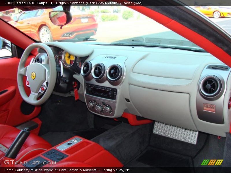 Dashboard of 2006 F430 Coupe F1