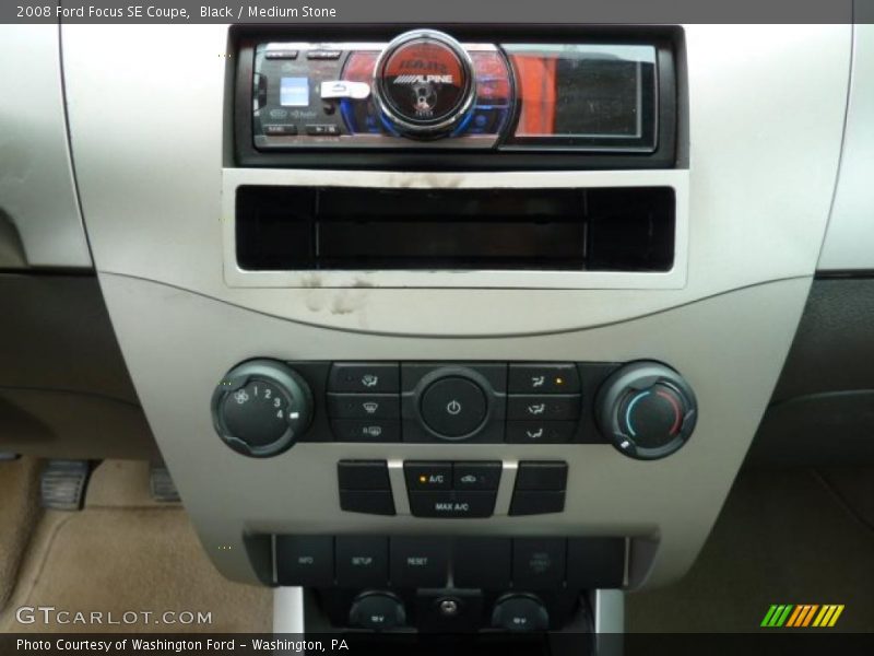 Black / Medium Stone 2008 Ford Focus SE Coupe