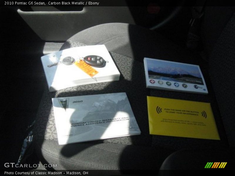 Carbon Black Metallic / Ebony 2010 Pontiac G6 Sedan