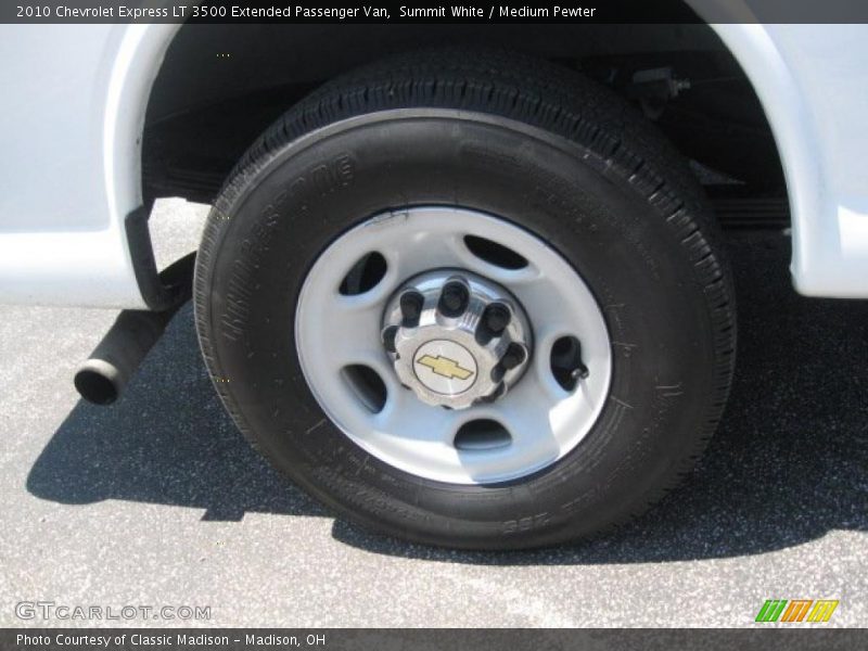 Summit White / Medium Pewter 2010 Chevrolet Express LT 3500 Extended Passenger Van